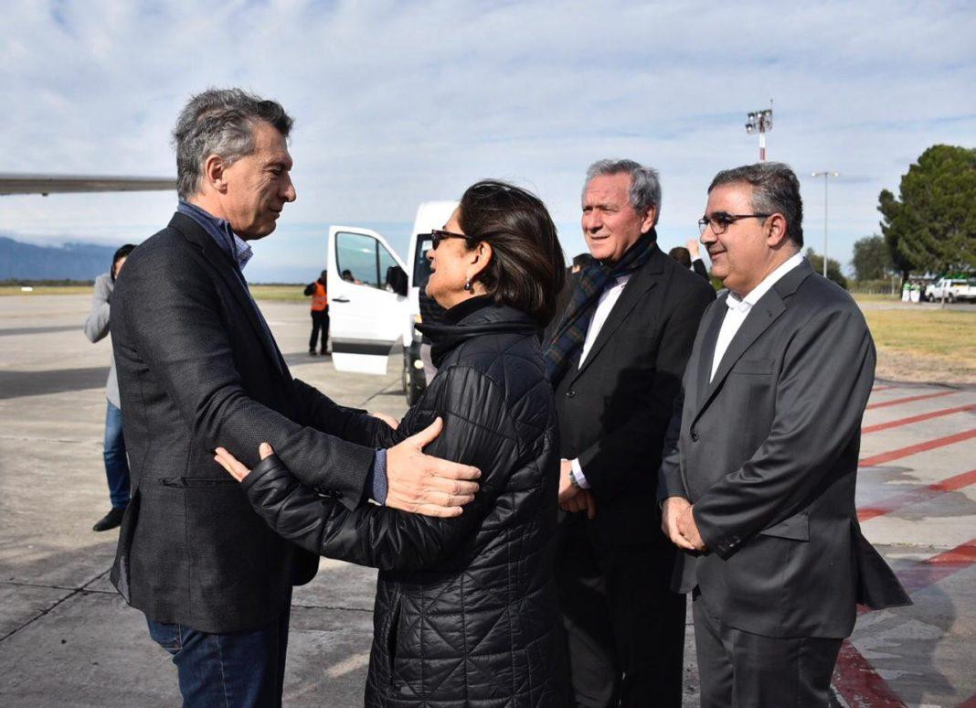 Mauricio Macri junto a la gobernadora de Catamarca Lucia Corpacci