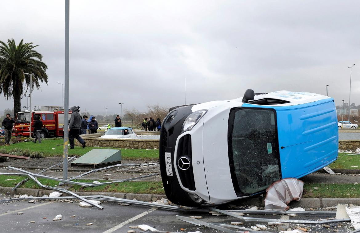 Chile - secuelas de tornado Reuters