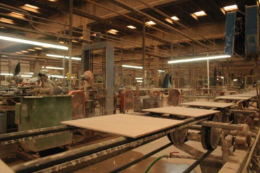 Neuquén: Camuzzi pidió a la Justicia cortarle el gas a fábricas ceramistas