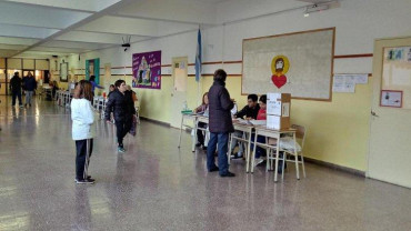 Elecciones generales en cuatro provincias y PASO en Mendoza se desarrollan con normalidad