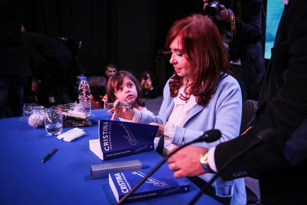 Cristina Kichner en Rosario por la presentacion de su libro