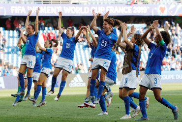 Italia venció 2-0 a China y pasó a Cuartos de Final del Mundial Femenino