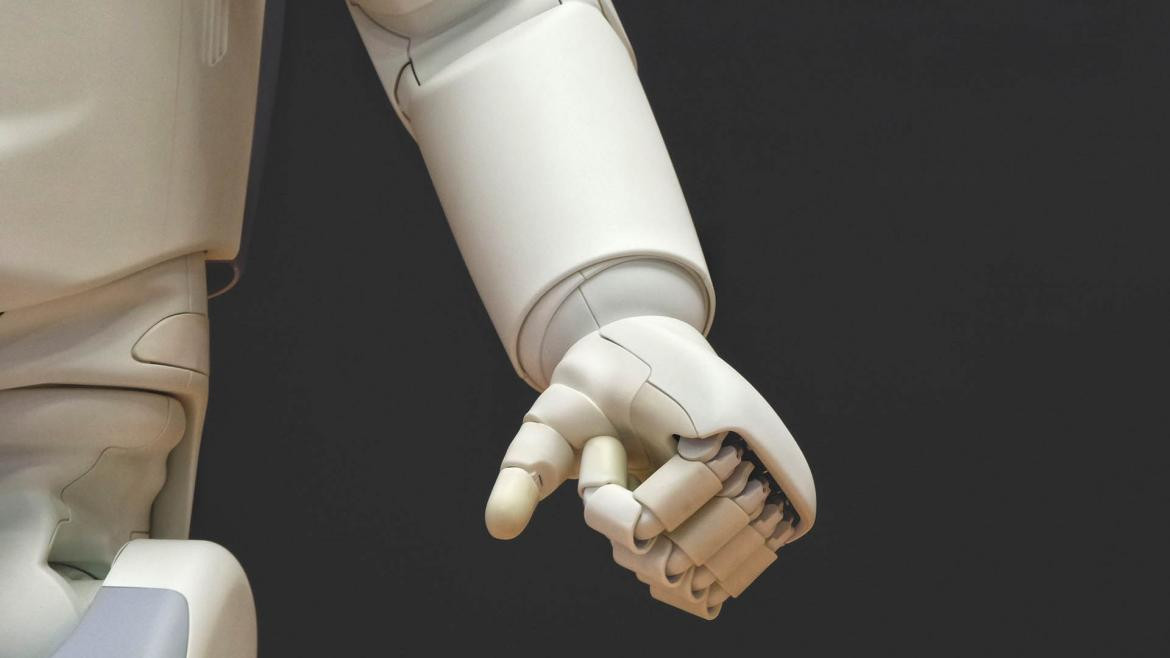 Robots ocuparán 20 millones de empleos para 2030