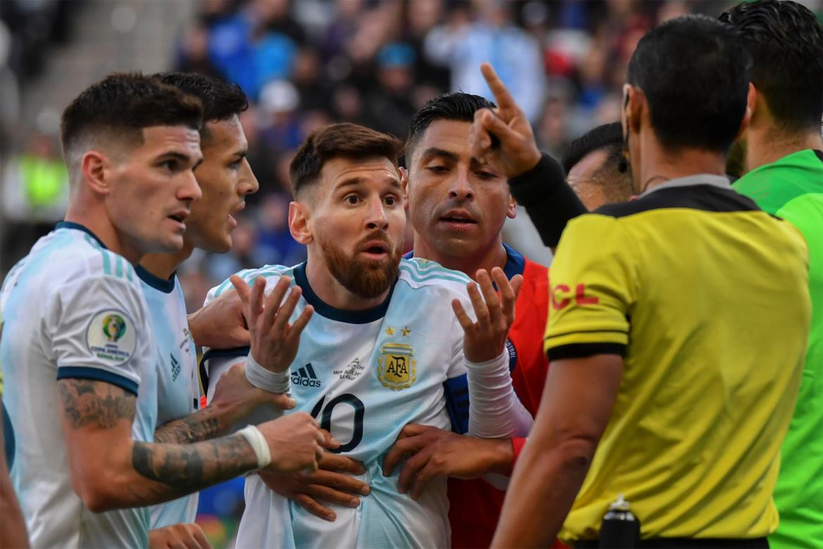 Expuslión de Lionel Messi en Copa América 2019, Selección Argentina, NA