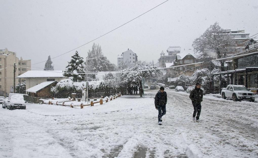 Fuerte nevada en Bariloche