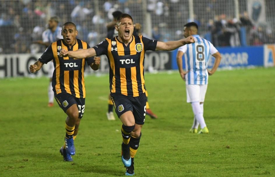 Superliga: Festejo de Rosario Central ante Atlético Tucumán