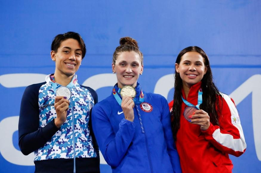 Juegos Panamericanos: Medalla plateada para Julia Sebastian en natacion