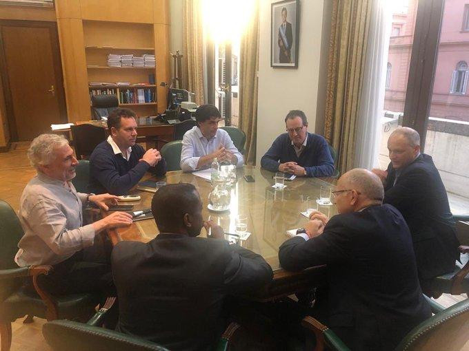 Reunión Lacunza con enviados del FMI