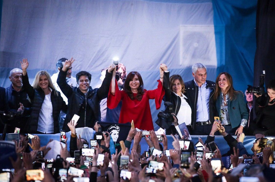Cristina Fernández de Kirchner en la presentación de su libro en La Plata