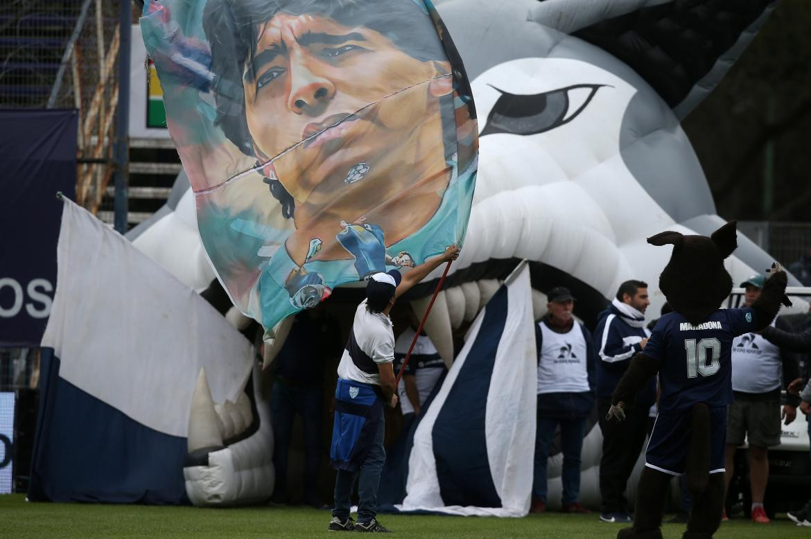 Presentación de Diego Maradona en Gimnasia La Plata, REUTERS