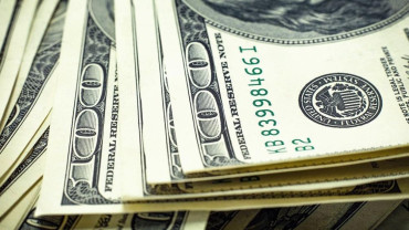 Dólar: el BCRA volvió a vender reservas pero la divisa igual subió a $60,44
