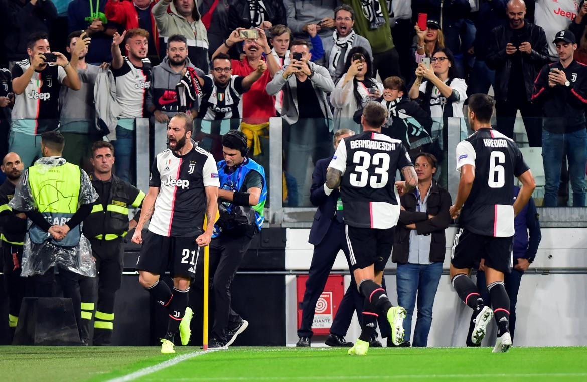 Champions League, Gol de Higuain para la Juventus ante Bayer Leverkusen, REUTERS