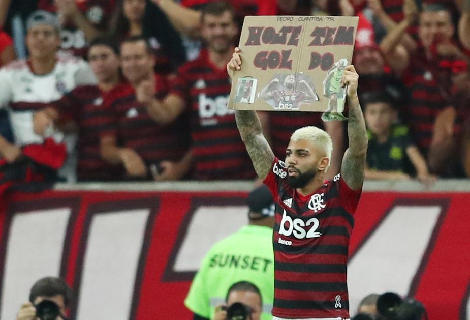 Festejo de Gabigol para Flamengo ante Gremio por Copa Libertadores, REUTERS
