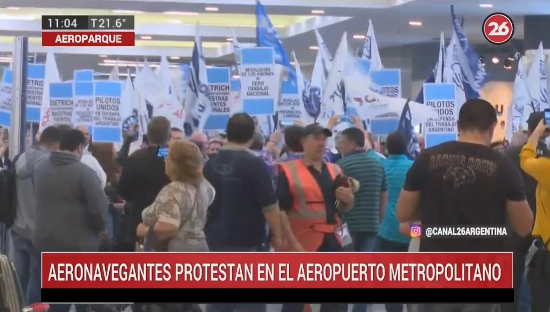 Protesta de pilotos en Aeroparque, Canal 26