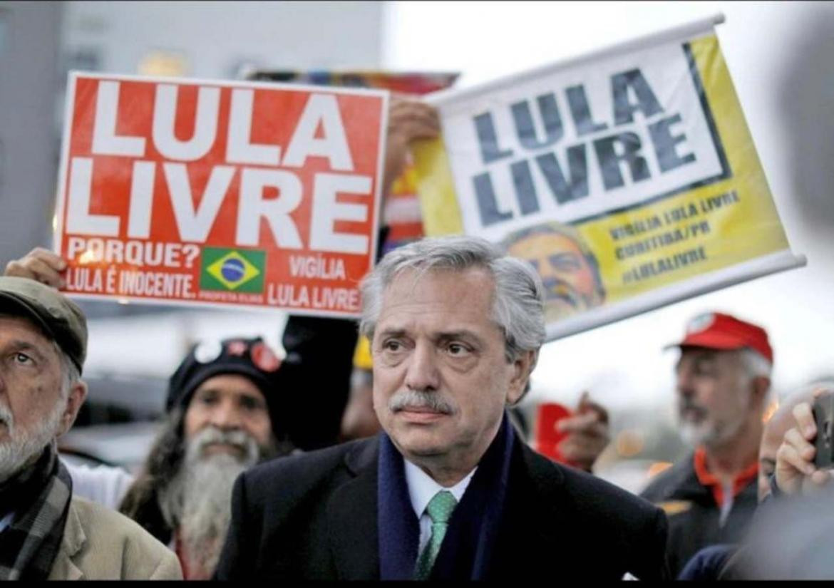 Alberto Fernández en Brasil con mensajes sobre Lula, REUTERS