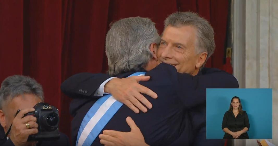 Alberto Fernández y Mauricio Macri, jura como presidente, YOUTUBE