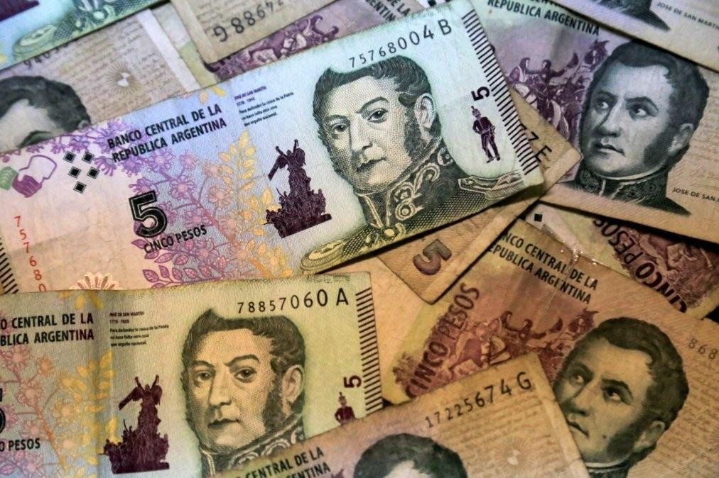 5 pesos, monedas, billetes