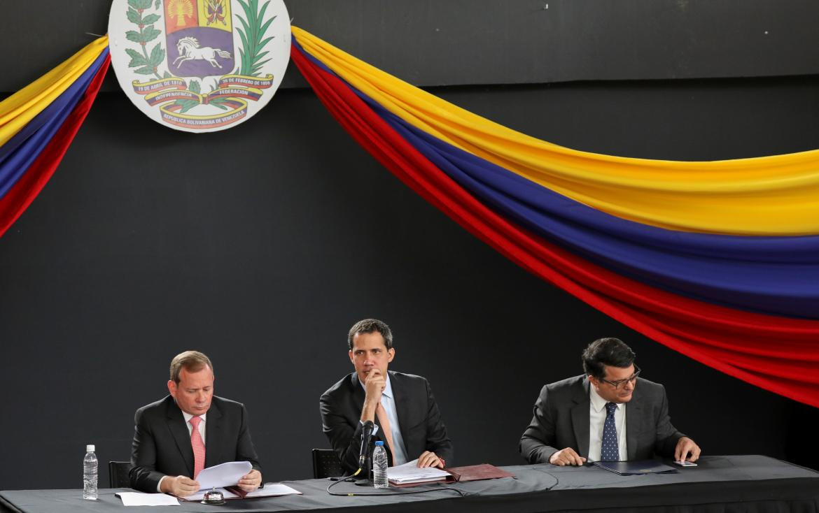 La Asamblea Nacional de Venezuela sesionó en un recinto alternativo, Reuters