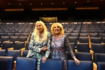 Dos divas en La Feliz: Mirtha Legrand y Susana Giménez reinauguraron el emblemático Teatro Tronador
