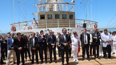La Fragata Libertad llegó a Mar del Plata tras cinco meses de navegación