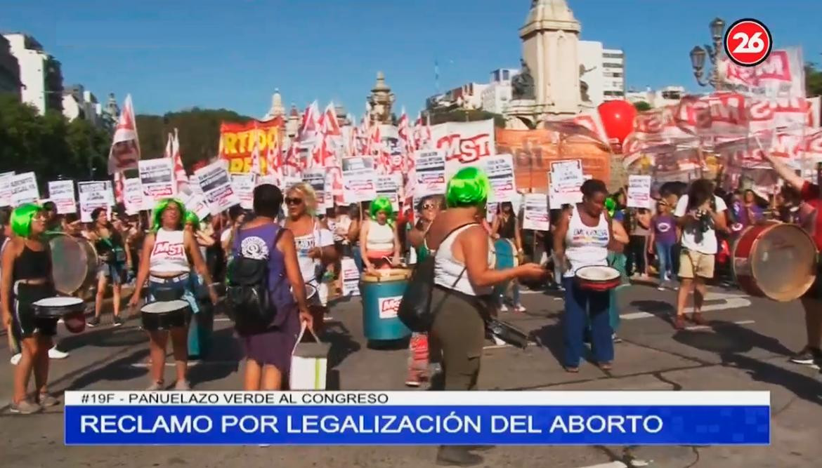 Marcha y reclamo por legalización del aborto, CANAL 26