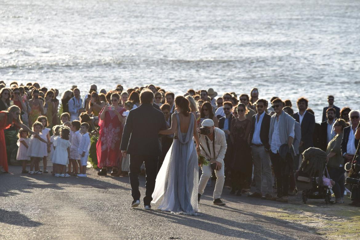 Imágenes de boda de la hija de Nicolás Caputo en Punta del Este