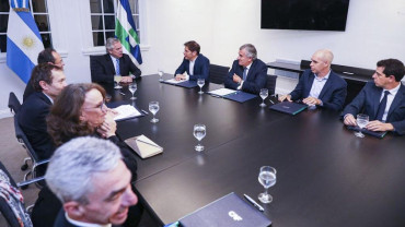  Junto a Kicillof, Larreta y Morales, Alberto Fernández anunció crédito de U$S 700 millones