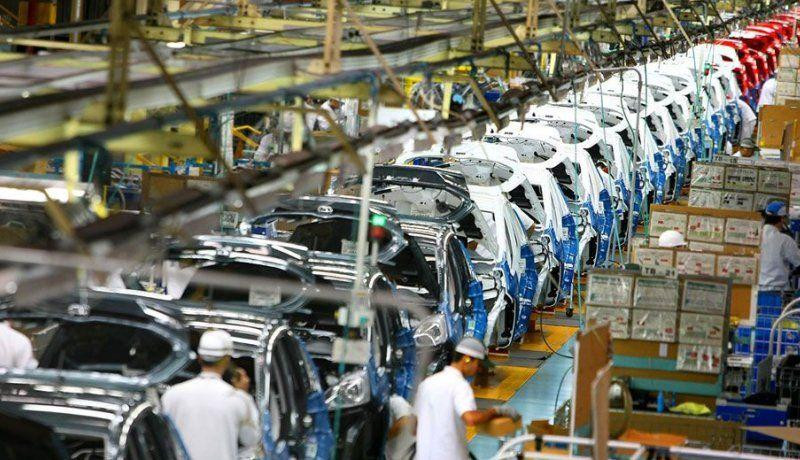Producción de autos, economía