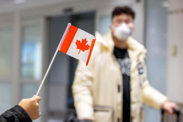 Canadá reabre sus fronteras a viajeros de EEUU vacunados y con test negativo