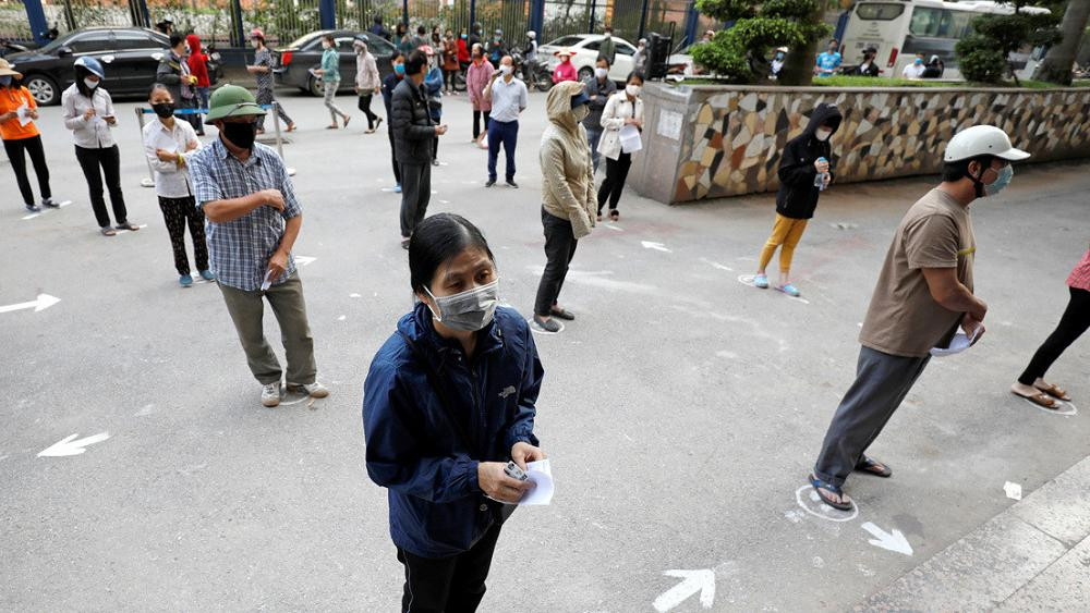 Coronavirus, Vietnam, gente en las calles, Reuters