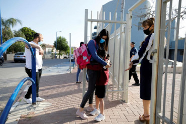 Coronavirus: dos escuelas en Israel mandan a niños a casa tras detectar profesores infectados