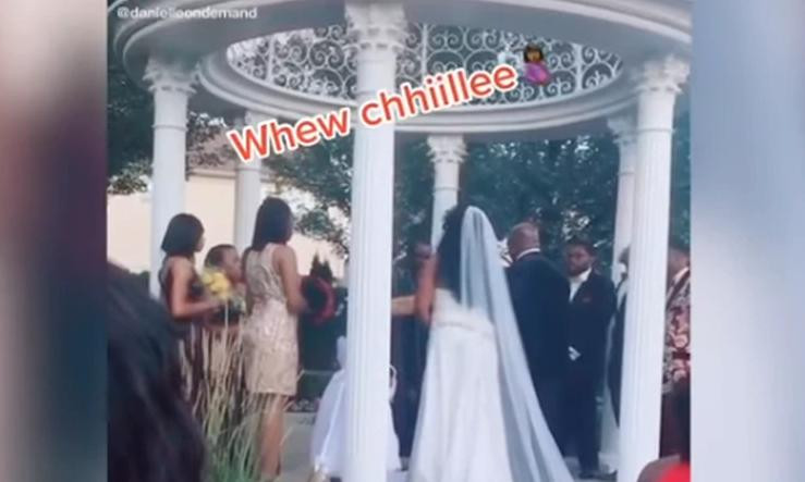 Video viral, mujer que irrumpe boda