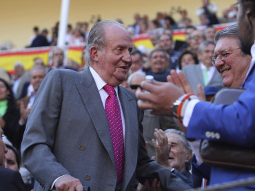 La Casa Real española comunicó que rey emérito español Juan Carlos I está en Emiratos Árabes Unidos