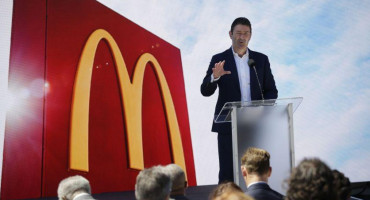 McDonald's demandó a su ex CEO por actitudes 