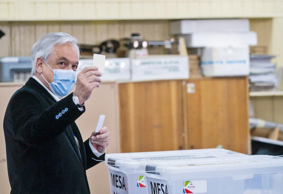 Sebastían Piñera votando en el plebiscito, NA