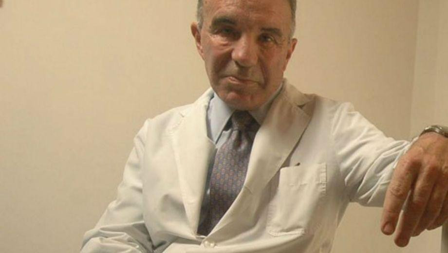 Alfredo Cahe, histórico médico de Diego: 