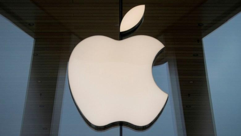 Italia multa a Apple con casi $ 12 millones por «engañar» a los propietarios de iPhone