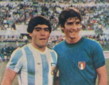 Murió Paolo Rossi, leyenda del fútbol italiano y campeón del mundo en España 1982