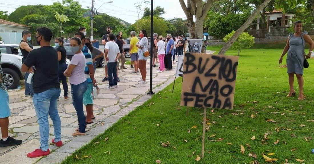 Indicentes con turistas y comerciantes en Buzios, Brasil