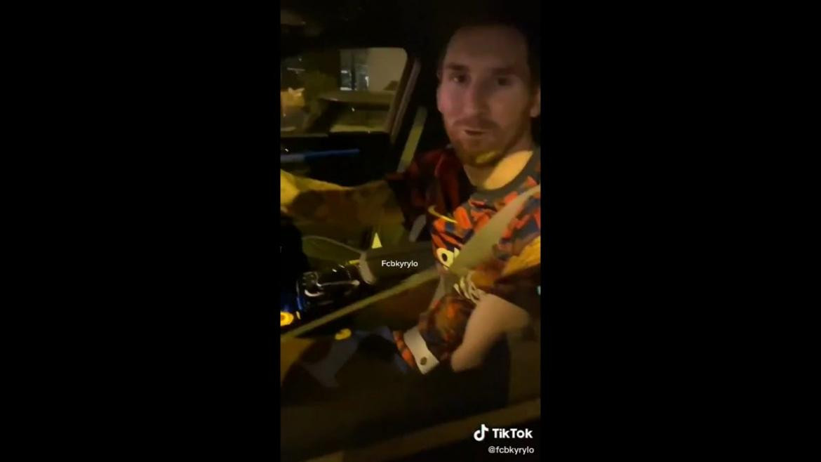 Video viral de Messi con un hincha en Barcelona