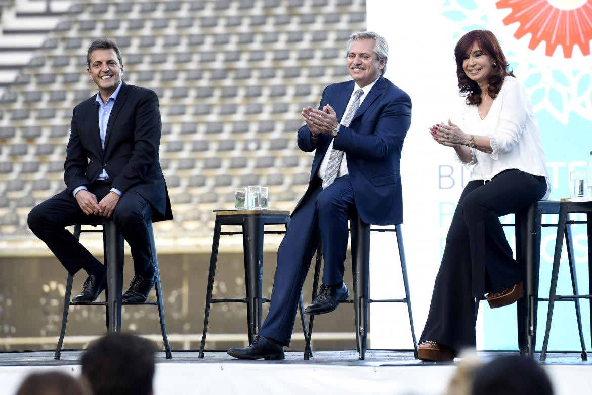 Sergio Massa, Alberto Fernández y Cristina Kirchner, AGENCIA NA