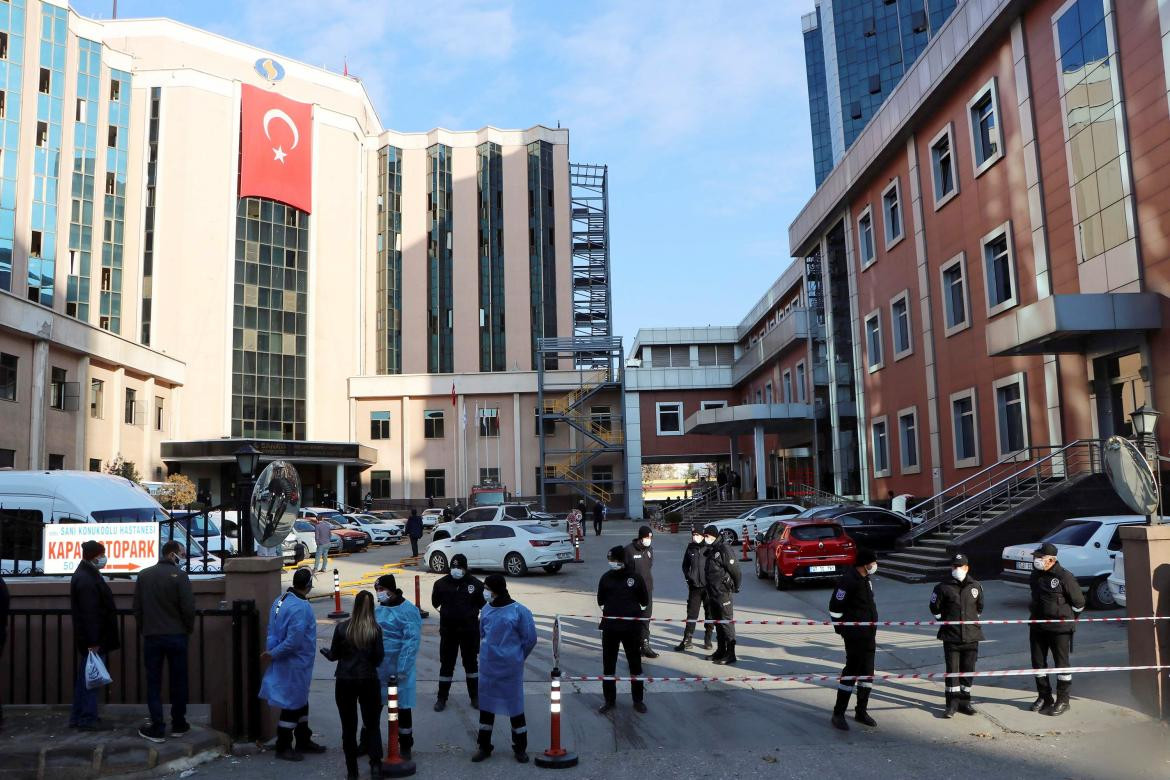 Incendio fatal en un hospital de Turquía, REUTERS
