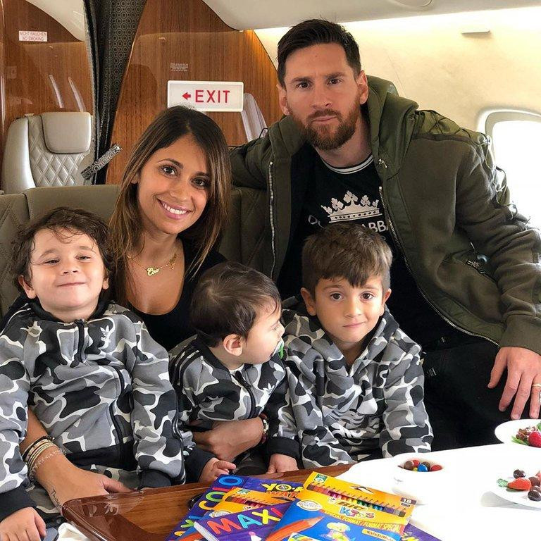 Messi llegó a Argentina para las fiestas