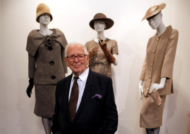 Fallece a los 98 años el diseñador Pierre Cardin, pionero del prêt-à-porter