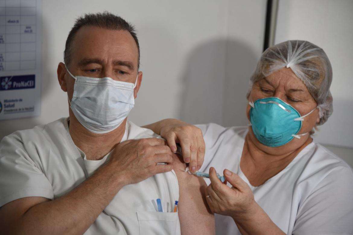 Vacunación en la Argentina, AGENCIA NA