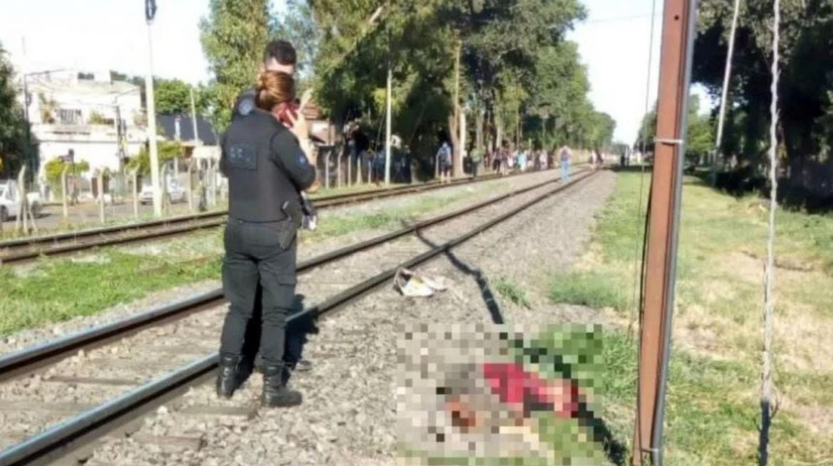 Mujer arrojada por su marido a las vías de tren, Foto: Infocielo