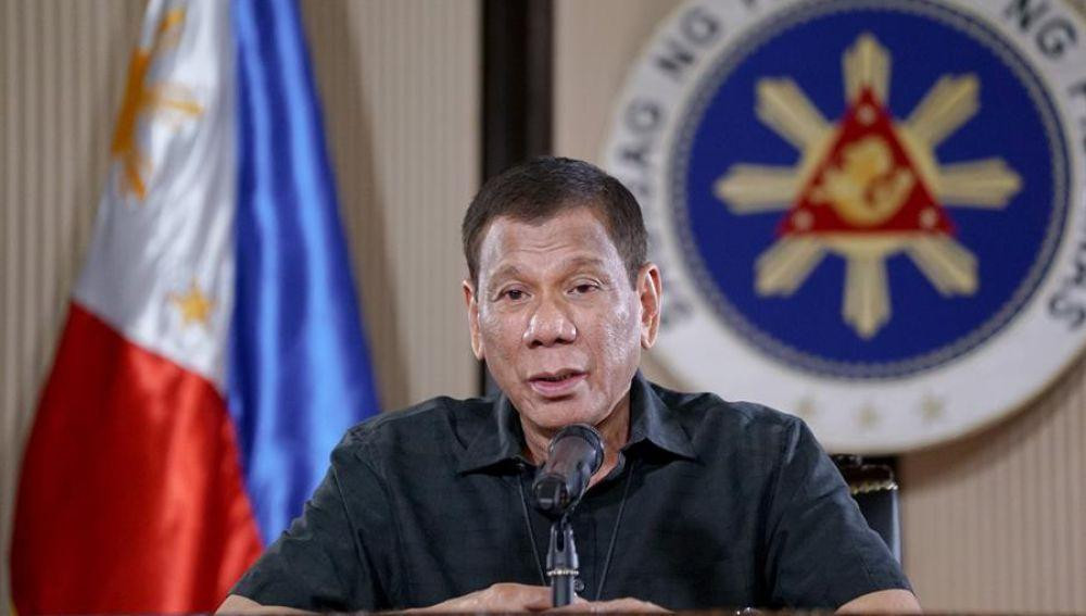 Presidente filipino impuso aislamiento a niños de 10 a 14 años 