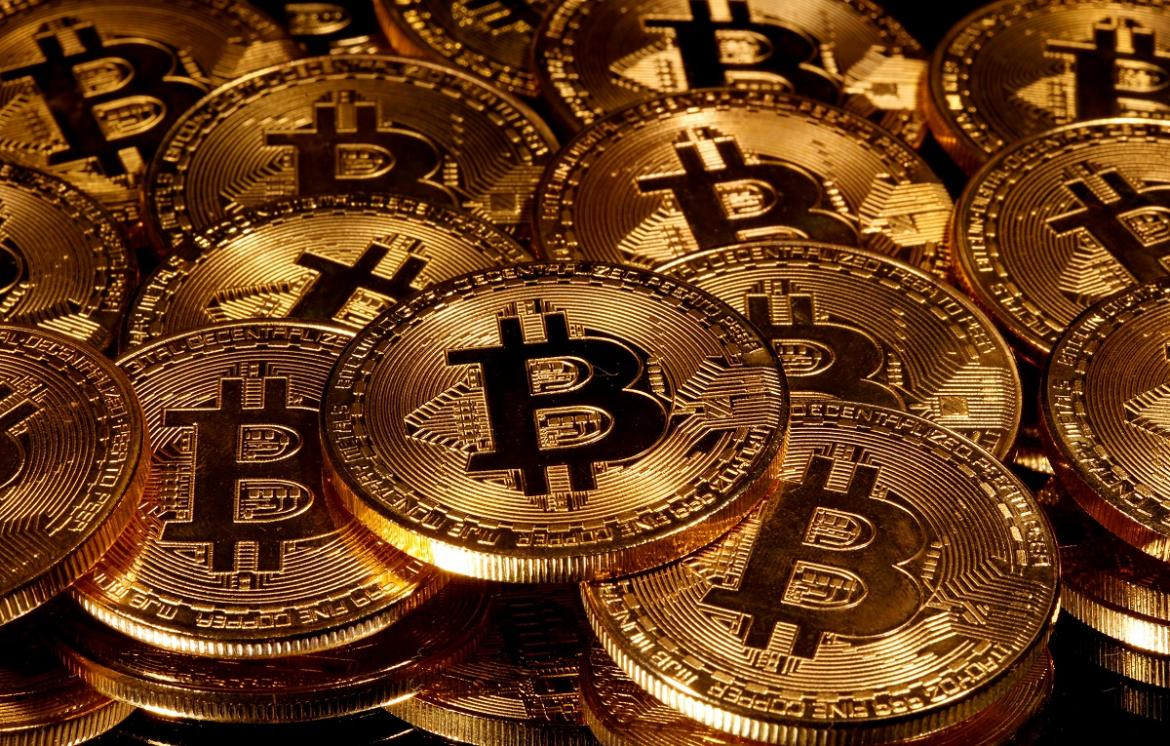 Bitcoin, criptomoneda, economía, Reuters.