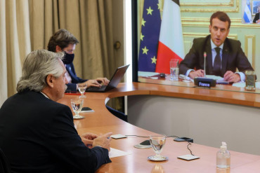 Macron destacó su charla con Alberto Fernández y llamó a “trabajar juntos por los que menos tienen