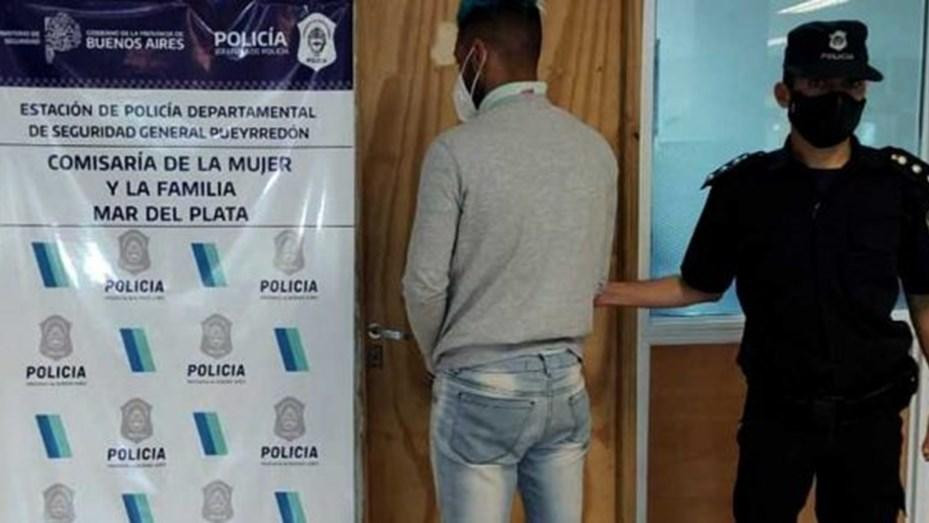 Momento de la detención del boxeador Lucas Bastida en Mar del Plata
